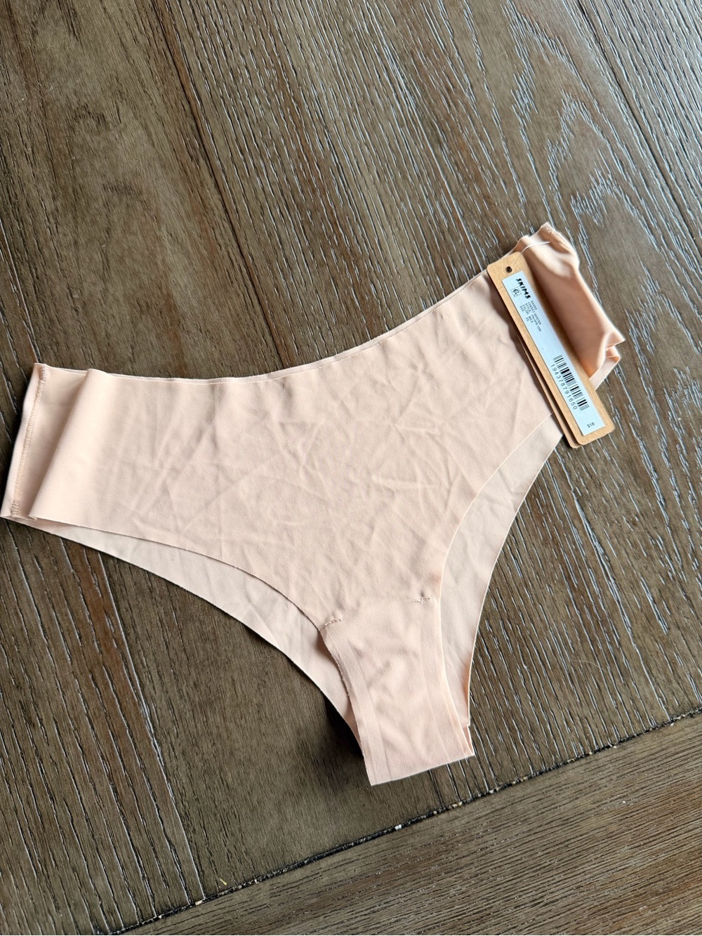 SKIMS Seamless Bikini Panty in Nude Peach